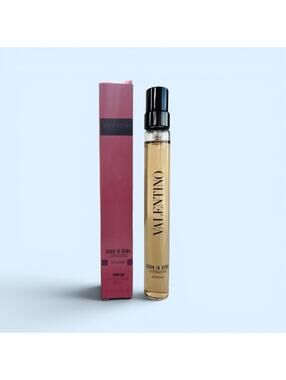 Valentino Donna Born in Roma Extrdose Parfum - 10ml Travel Spray NIB